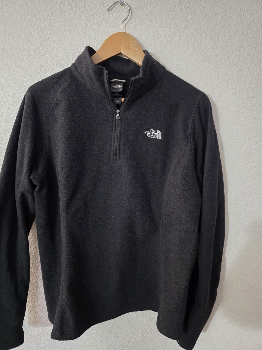 The North Face Black Quarter-Zip Fleece Pullover